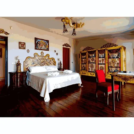 Casa Emme Sea Front, Giardini Taormina
